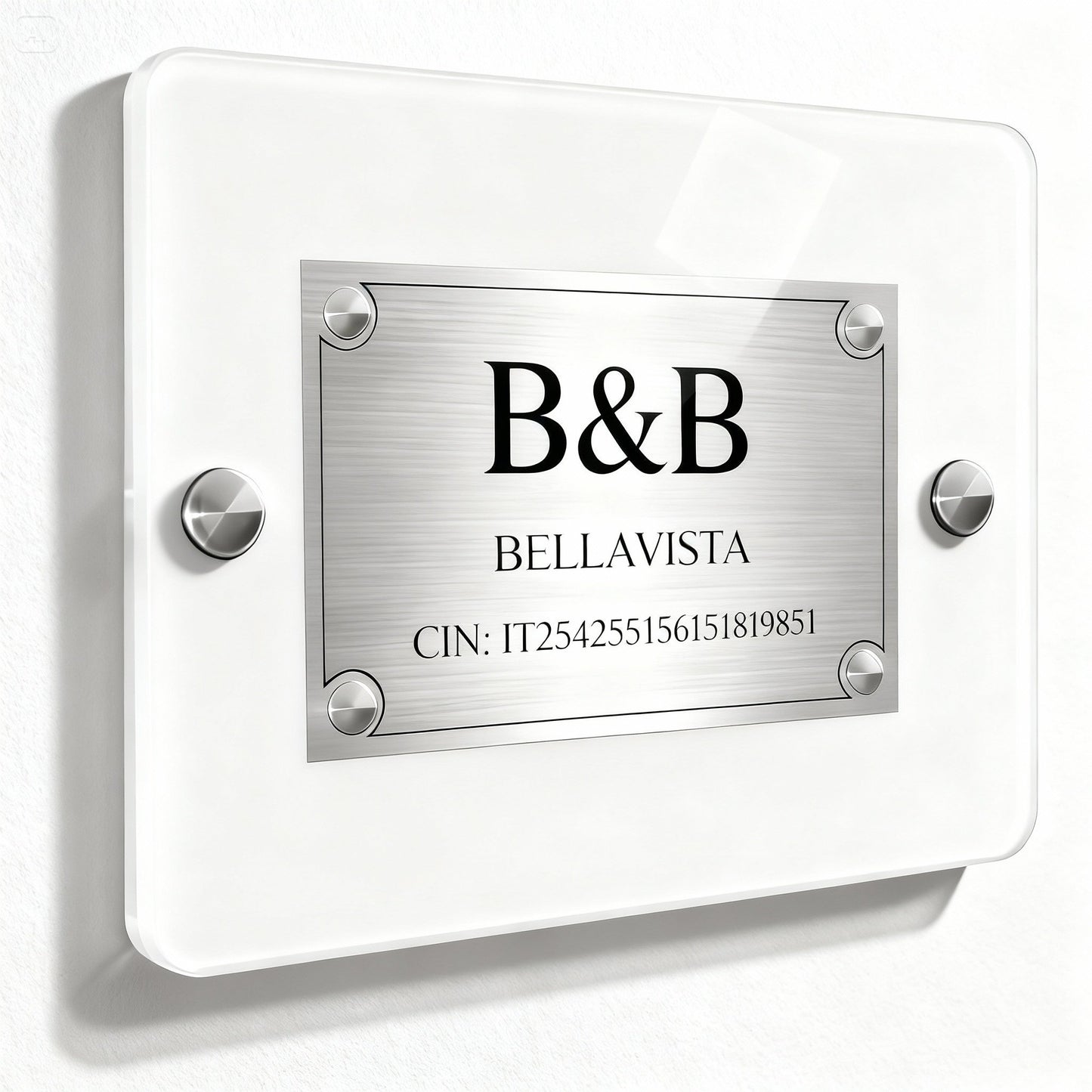 Targa CIN plexiglass bianco e placca argento personalizzata casa vacanze fondo bianco — Lo Realizzo®
