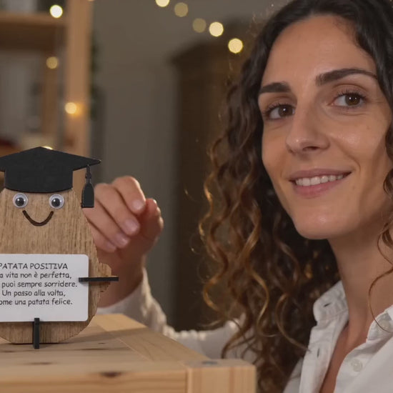 Patata positiva laurea in legno video regalo laurea divertente - Lo Realizzo